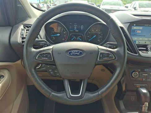 Used 2017 Ford Escape Titanium AWD/4WD image 21