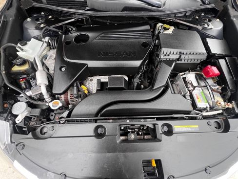 Used 2017 Nissan Altima 2.5 SV FWD image 17