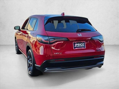 Used 2023 Honda HR-V Sport image 7