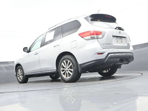 Used 2013 Nissan Pathfinder SV w/ Trailer Tow Pkg AWD/4WD image 45