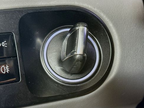 Used 2019 Porsche Cayenne Turbo image 19