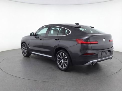 Used 2019 BMW X4 xDrive30i w/ Driving Assistance Package image 4
