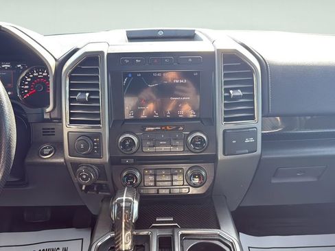 Used 2018 Ford F150 Raptor w/ Equipment Group 802A Luxury AWD/4WD image 16