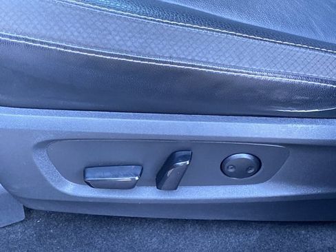 Used 2023 Nissan Pathfinder SL w/ SL Premium Package image 22