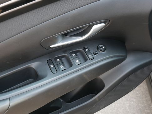 Used 2023 Hyundai Tucson SEL w/ Convenience Package AWD/4WD image 19