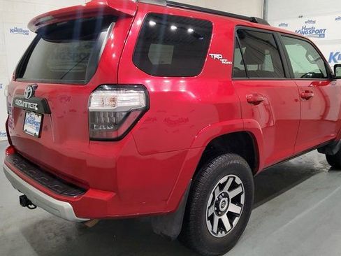 Used 2022 Toyota 4Runner TRD Off-Road Premium image 3