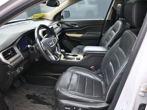 Used 2019 GMC Acadia Denali w/ Technology Package AWD/4WD image 17