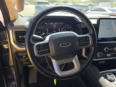 Used 2024 Ford Expedition Max XLT AWD/4WD image 7