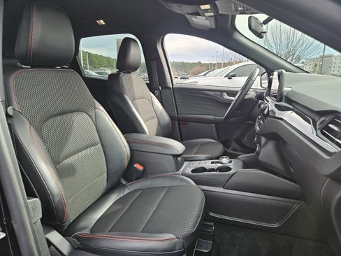 Used 2025 Ford Escape ST-Line image 20
