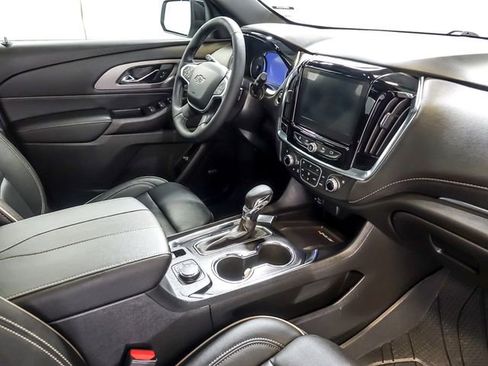Certified 2023 Chevrolet Traverse Premier w/ Redline Edition image 39