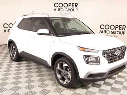 Used 2025 Hyundai Venue SEL