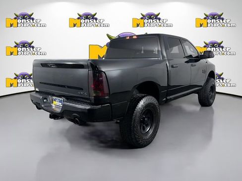 Used 2019 RAM 1500 Express w/ Wheel & Sound Group AWD/4WD image 5