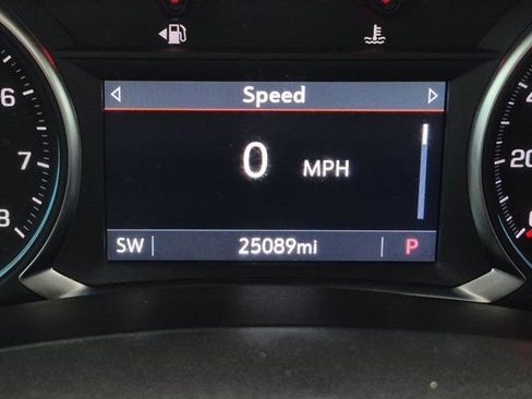 Used 2024 Chevrolet Equinox RS image 23