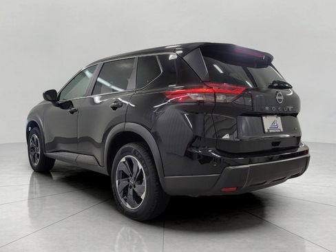 Used 2025 Nissan Rogue SV AWD/4WD image 20