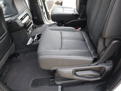 New 2026 Jeep Grand Wagoneer Limited AWD/4WD image 13