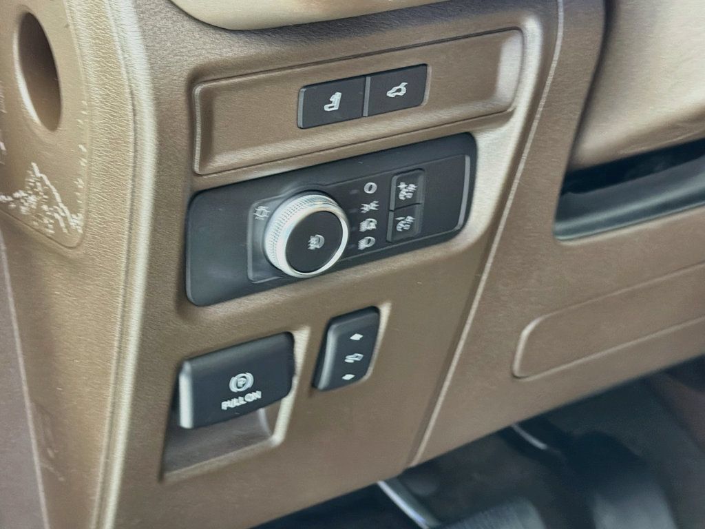 Used 2022 Ford Expedition Max King Ranch AWD/4WD image 11