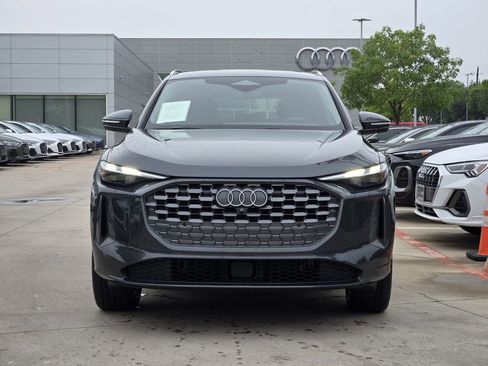 Certified 2025 Audi Q5 Premium w/ Convenience Package AWD/4WD image 4
