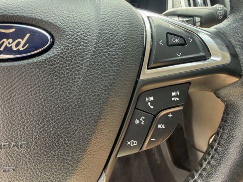 Used 2017 Ford Edge SEL w/ Equipment Group 201A FWD image 25