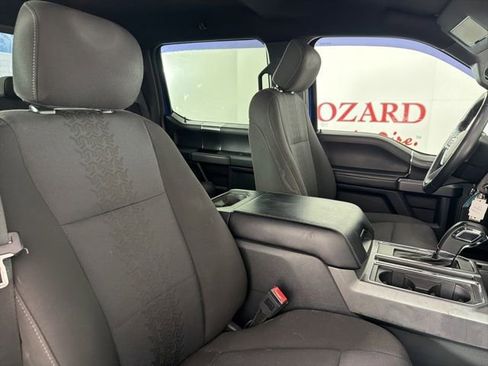 Used 2018 Ford F150 XLT w/ Equipment Group 302A Luxury AWD/4WD image 14