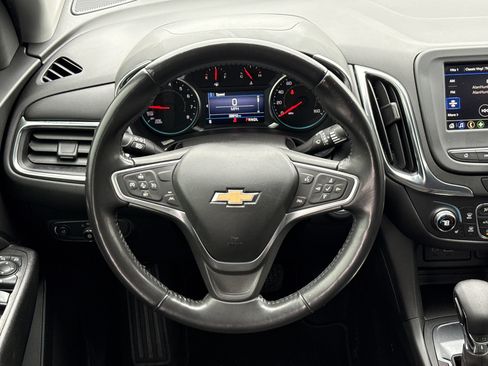 Certified 2022 Chevrolet Equinox LT image 25