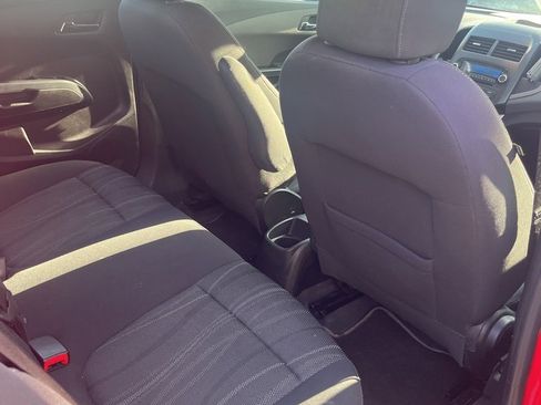 Used 2015 Chevrolet Sonic LT image 13