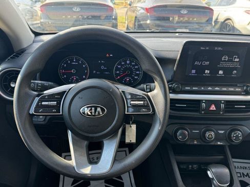Used 2020 Kia Forte Sedan FWD image 14