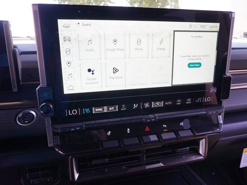 New 2025 GMC Hummer EV 2X w/ LPO, Illumination Package image 19