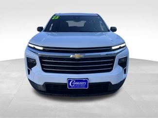 Certified 2025 Chevrolet Traverse LT video 3