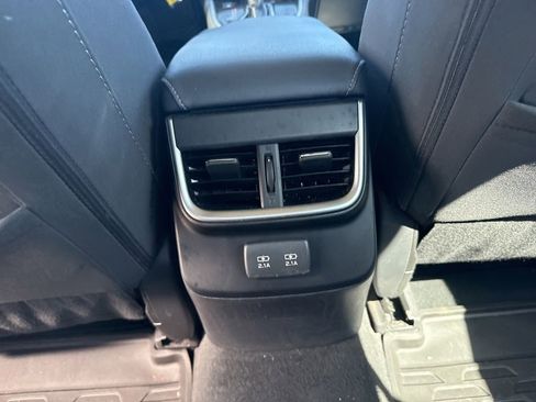 Used 2022 Subaru Legacy Premium AWD/4WD image 24