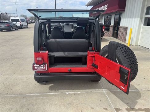 Used 2000 Jeep Wrangler Sport image 11