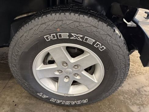 Used 2016 Jeep Wrangler Unlimited Sport w/ Quick Order Package 24S image 9