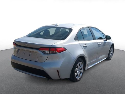 Used 2020 Toyota Corolla LE image 8