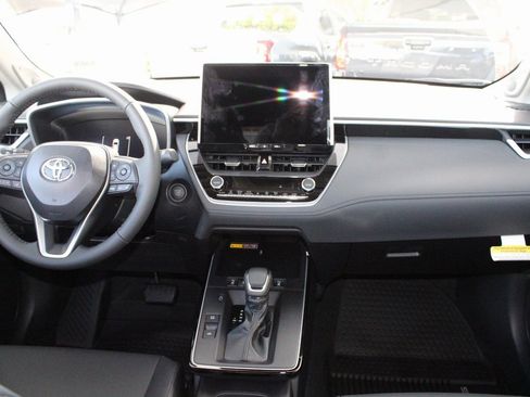 New 2026 Toyota Corolla Cross XLE image 25