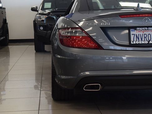 Used 2016 Mercedes-Benz SLK 300 image 10