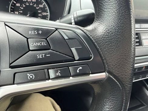 Used 2020 Nissan Altima 2.5 S FWD image 23