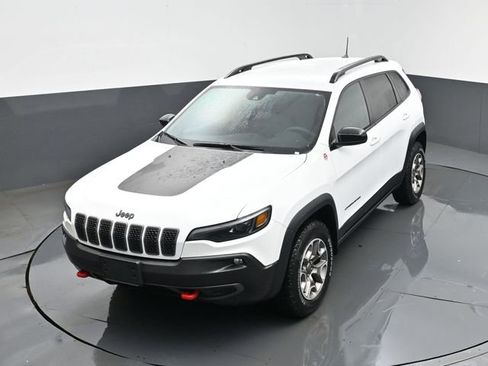 Used 2022 Jeep Cherokee Trailhawk w/ Premium Leather Package AWD/4WD image 22