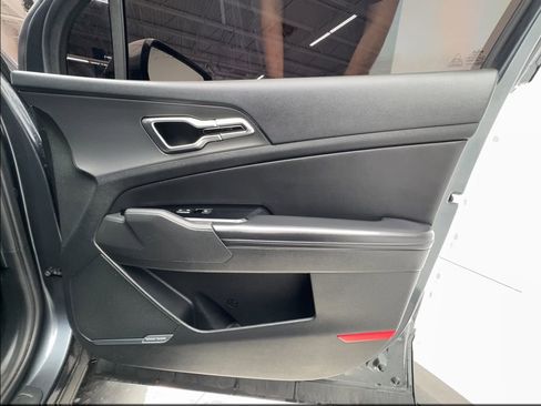 Used 2023 Kia Sportage SX FWD image 31