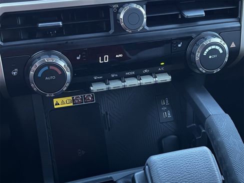 New 2026 Toyota Tacoma TRD Off-Road image 18