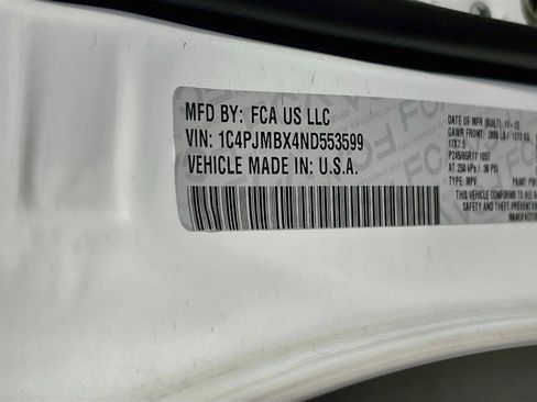 Used 2022 Jeep Cherokee Trailhawk w/ Trailer Tow Group image 29