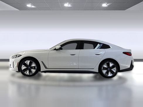 New 2026 BMW i4 xDrive40i w/ Premium Package image 2