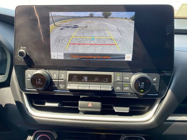 Certified 2025 Toyota Grand Highlander AWD image 9