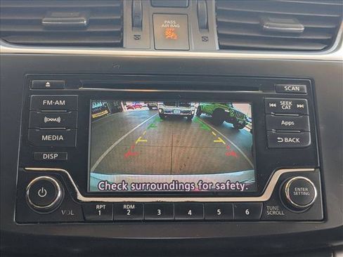Used 2015 Nissan Sentra SV FWD image 13