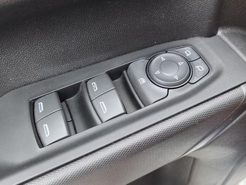 Used 2023 Chevrolet Silverado 1500 Custom RWD image 37