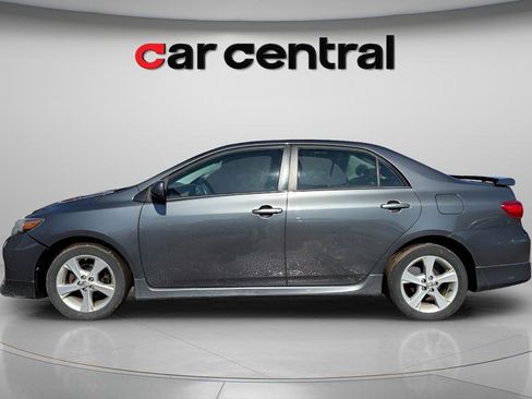 Used 2013 Toyota Corolla S FWD image 2