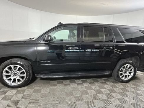 Used 2020 GMC Yukon XL Denali w/ Open Road Package AWD/4WD image 5