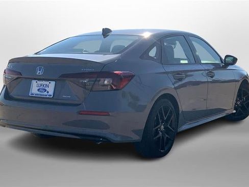 Used 2025 Honda Civic Sport image 13