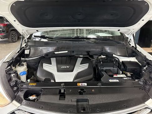 Used 2016 Hyundai Santa Fe SE image 28