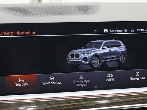 Used 2021 BMW X7 xDrive40i w/ Cold Weather Package image 37