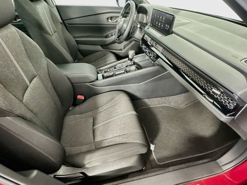 Certified 2025 Honda Accord Sport image 28