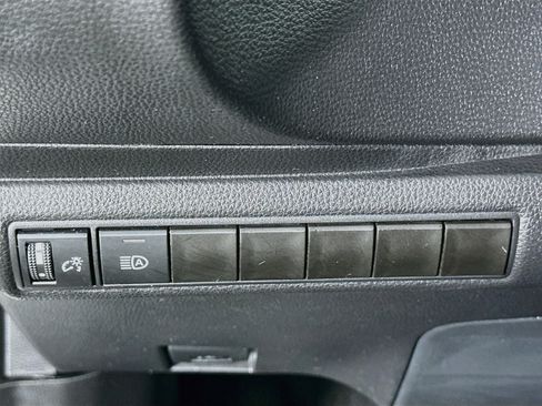 Used 2025 Toyota Corolla LE FWD image 16